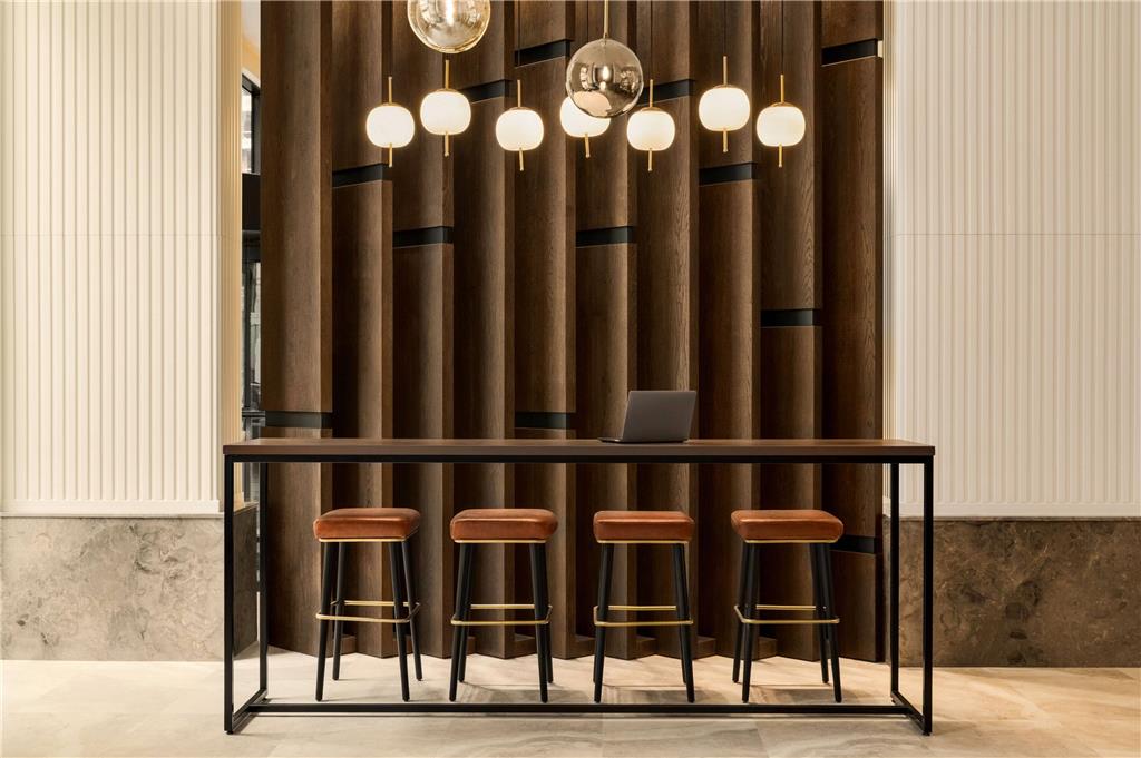 LA QUINTA BY WYNDHAM BATUMI-guestroom-Dining,Dining Area,Café,On-Site.jpg