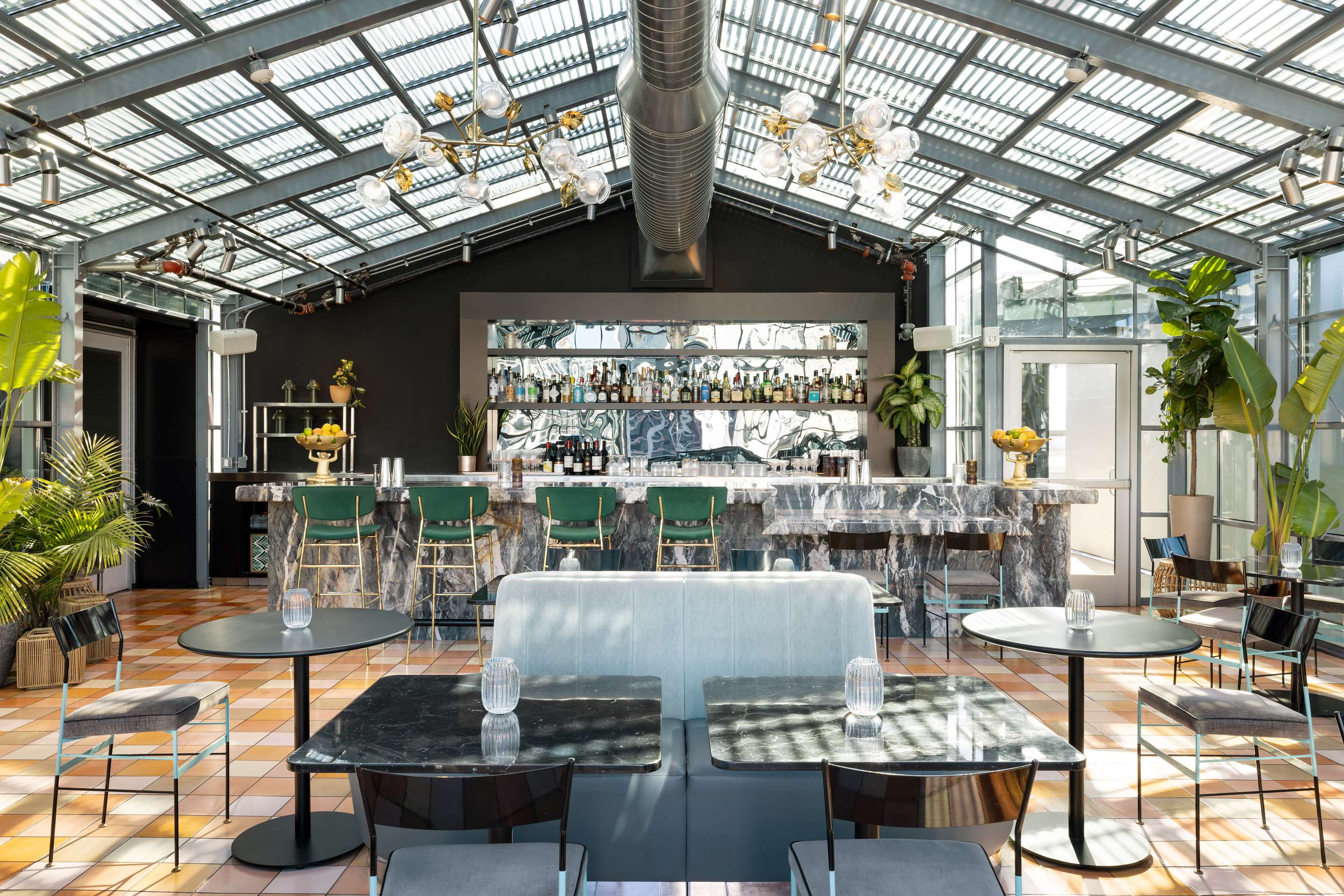 BarLounge | Timbri Hotel San Francisco, Curio Collection by Hilton