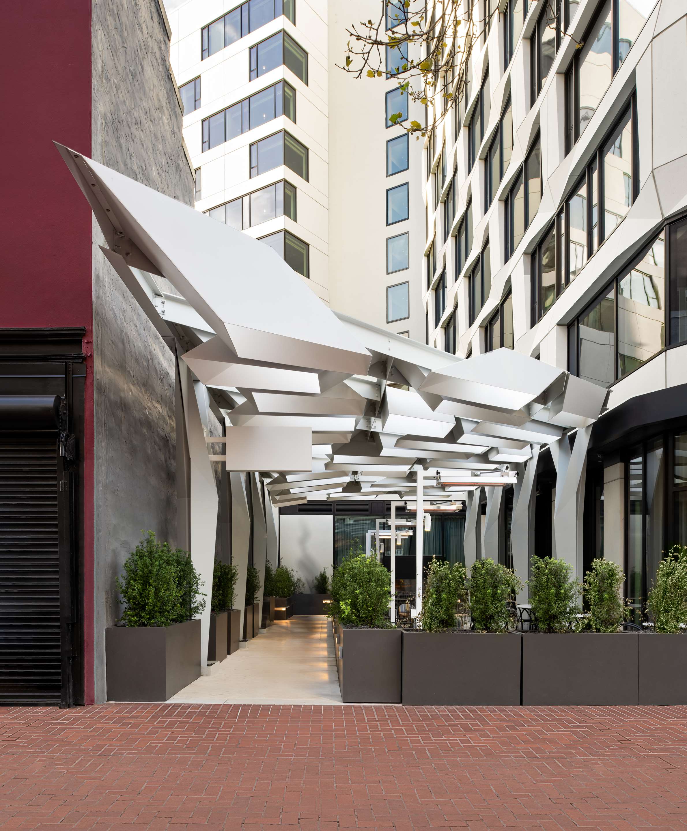 Exterior | Timbri Hotel San Francisco, Curio Collection by Hilton