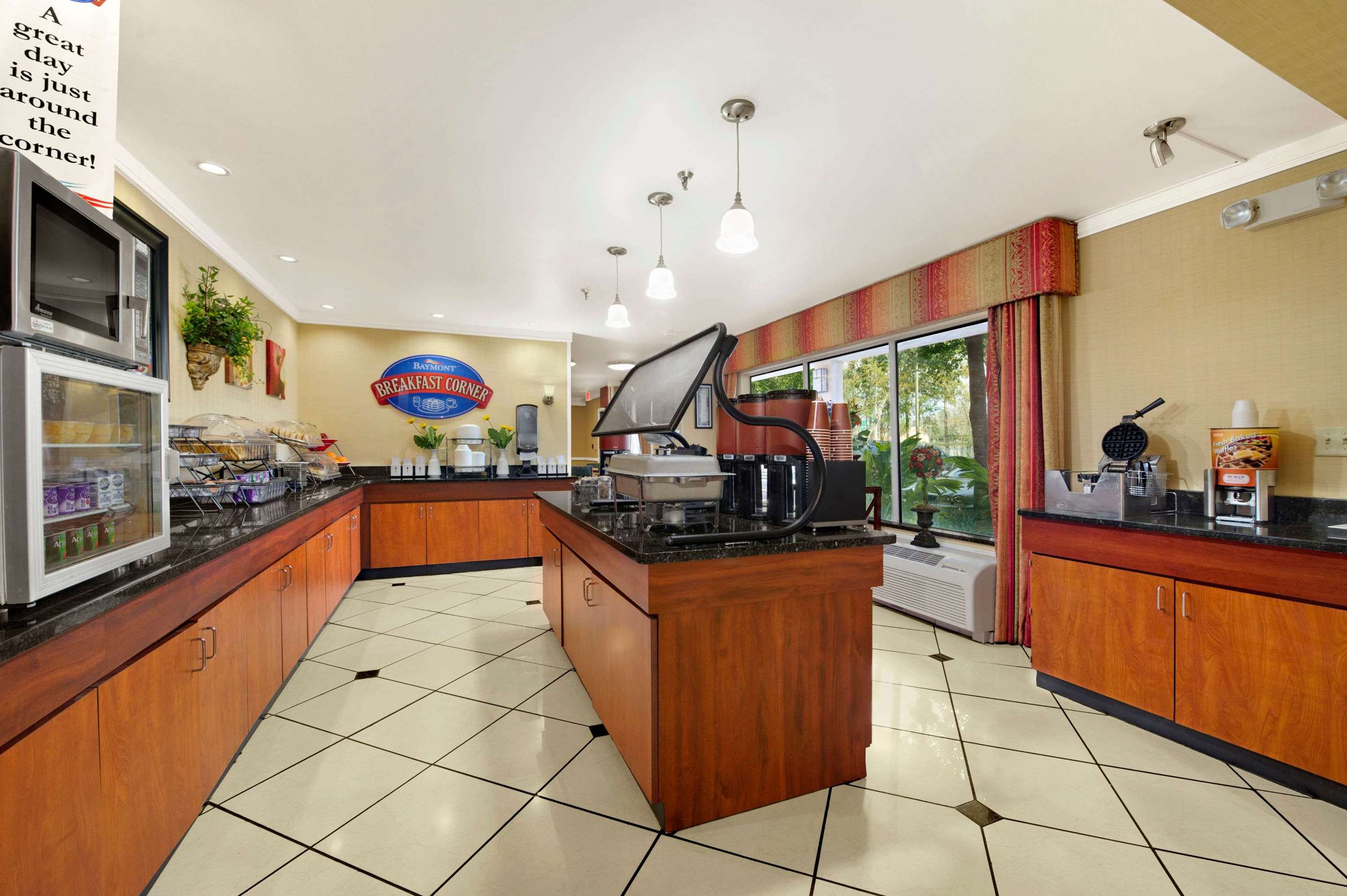 Restaurant | Baymont By Wyndham Gainesville I-75