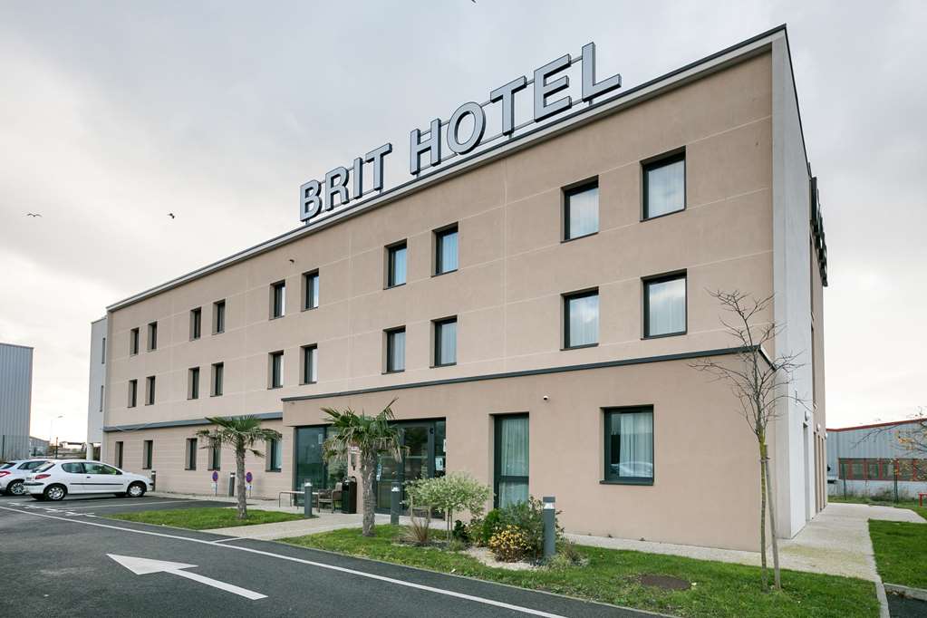 Brit Hotel Touvotel