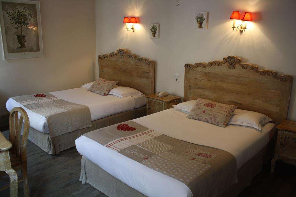 BRTIHOTEL BRISTOL MONTBELIARD-guestroom-Guest Room,On-Site.jpg