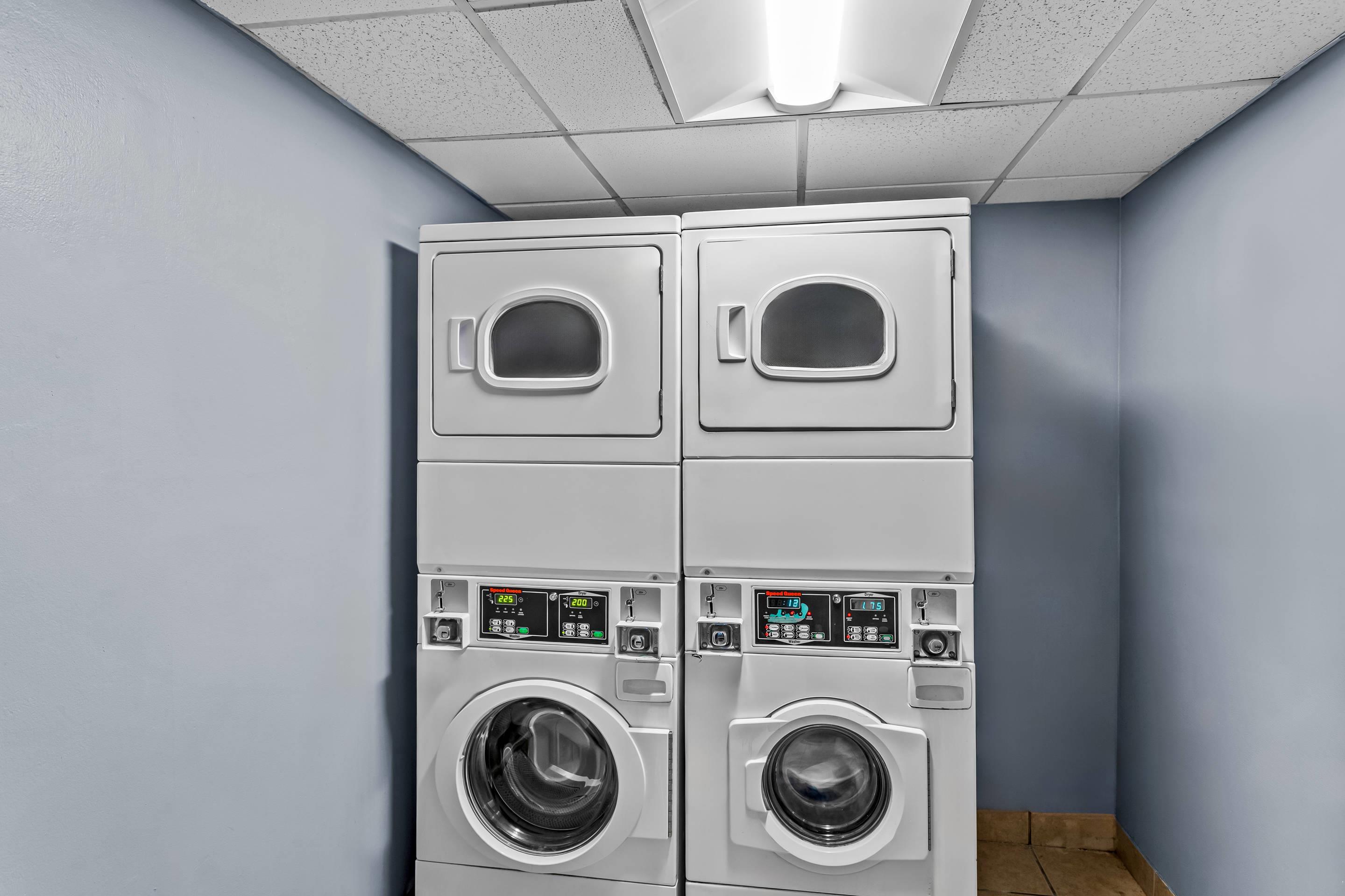 Guest laundry facilities | Rodeway Inn
