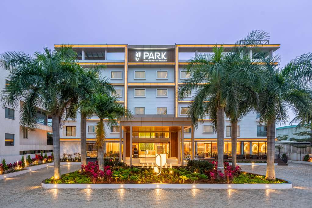 Park Inn & Suites by Radisson Bengaluru