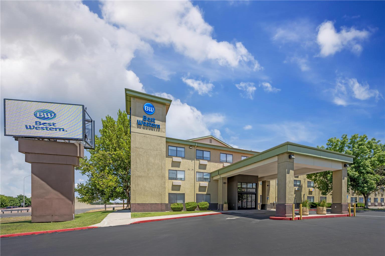 Best Western North I-25 Hotel
