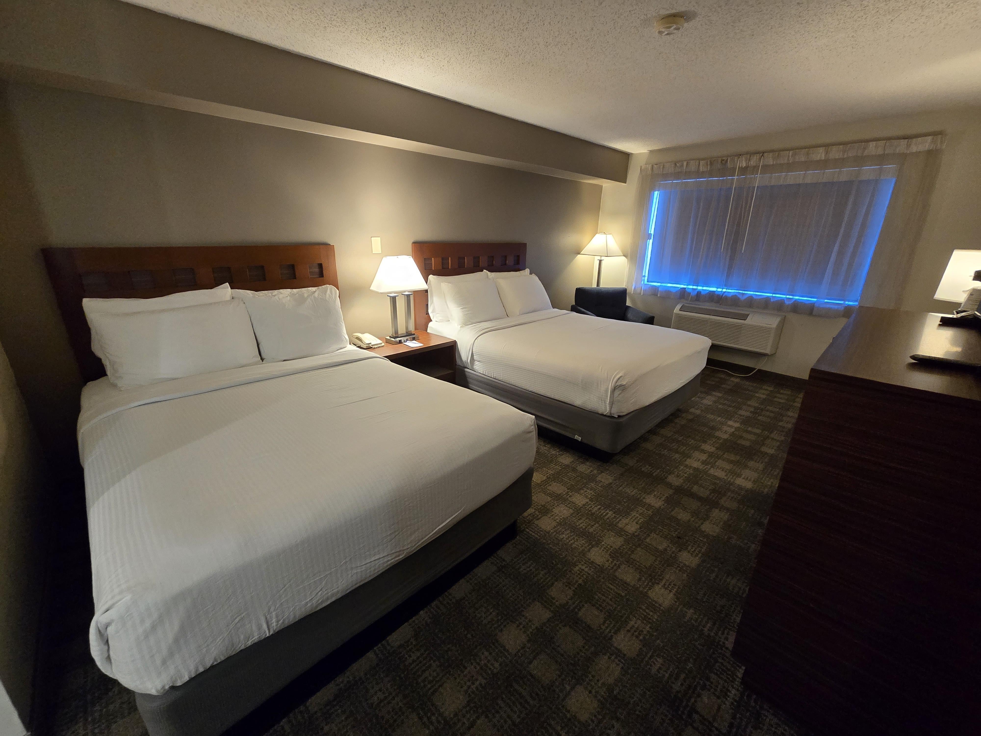 GreenTree Inn Albuquerque Room Type - 2 Queen Beds, Non-Smoking, Pet Friendly Room, Microwave And Mini-Refrigerator, Wi-Fi, Full Breakfast GreenTree Inn Albuquerque Room Type - 2 Queen Beds, Non-Smoking, Pet Friendly Room, Microwave And Mini-Refrigerator, Wi-Fi, Full Breakfast