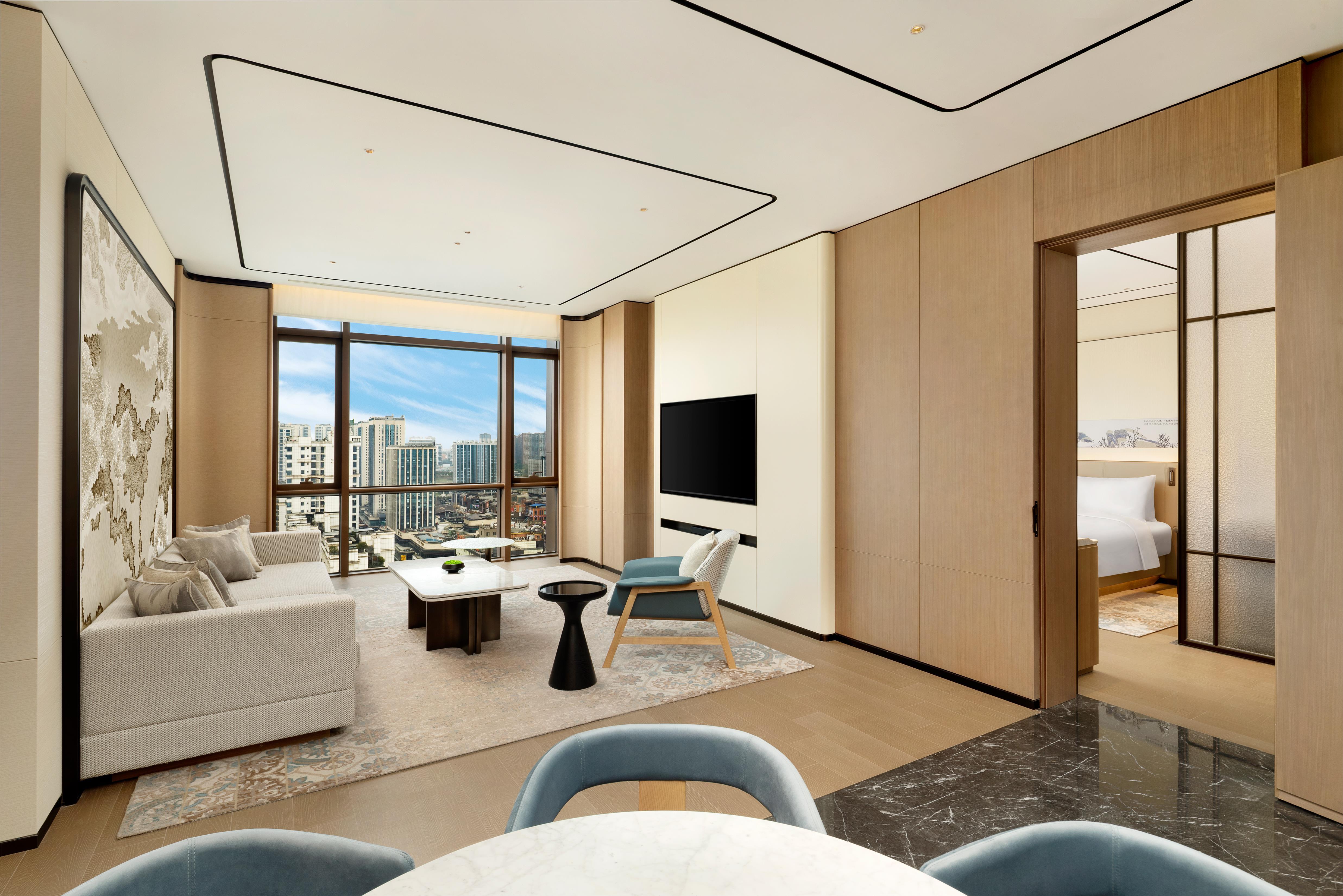 DoubleTree by Hilton Zigong Room Type - KING FAMILY SUITE