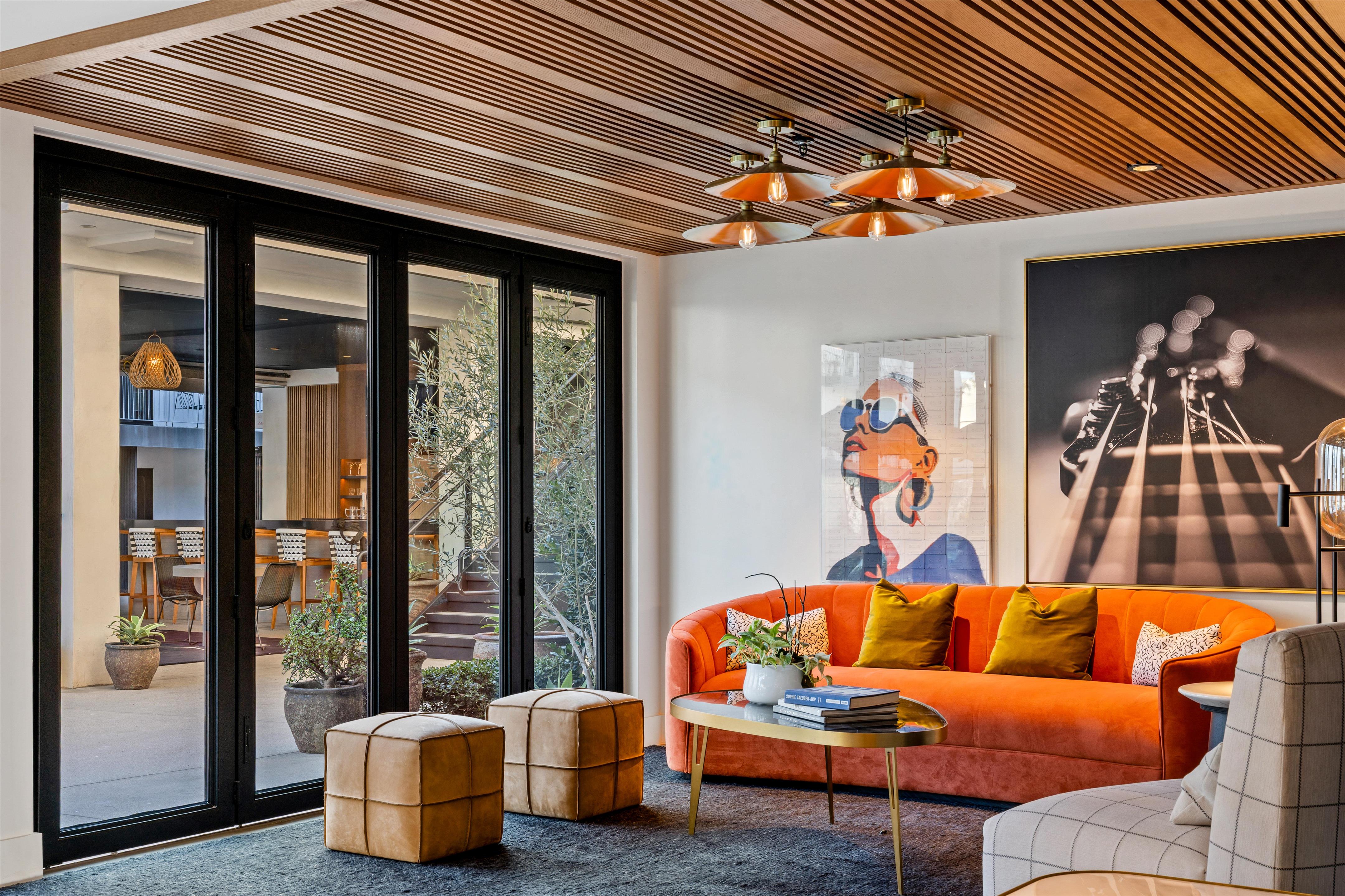 Lobby | The Anthem Los Angeles Stadium District, Tapestry by Hilton