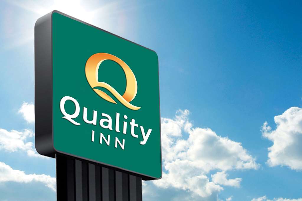 Quality Inn West Des Moines - Clive