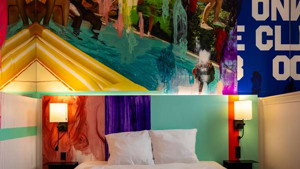 1 Queen Bed, Non-Smoking, Upper Floor, Superior Room, Wi-Fi, Full Breakfast