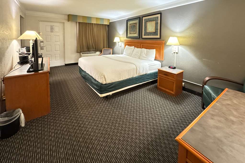 Rodeway Inn College Station