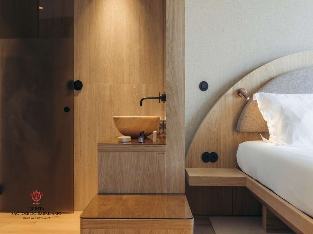BARRILARIO DOURO WINE HOTEL & SPA-guestroom-Guest Room,Suite,On-Site.jpg