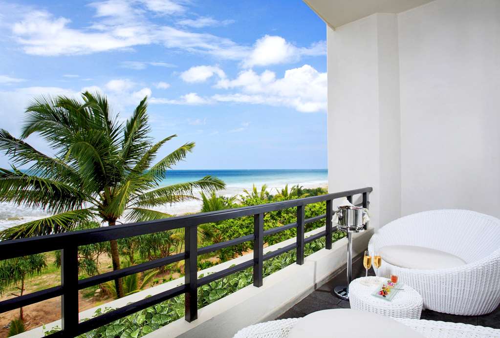 CENTARA CEYSANDS SRI LANKA-guestroom-Guest Room,On-Site.jpg