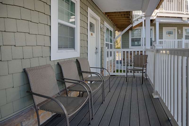 SB deck | South Beach Apartment
