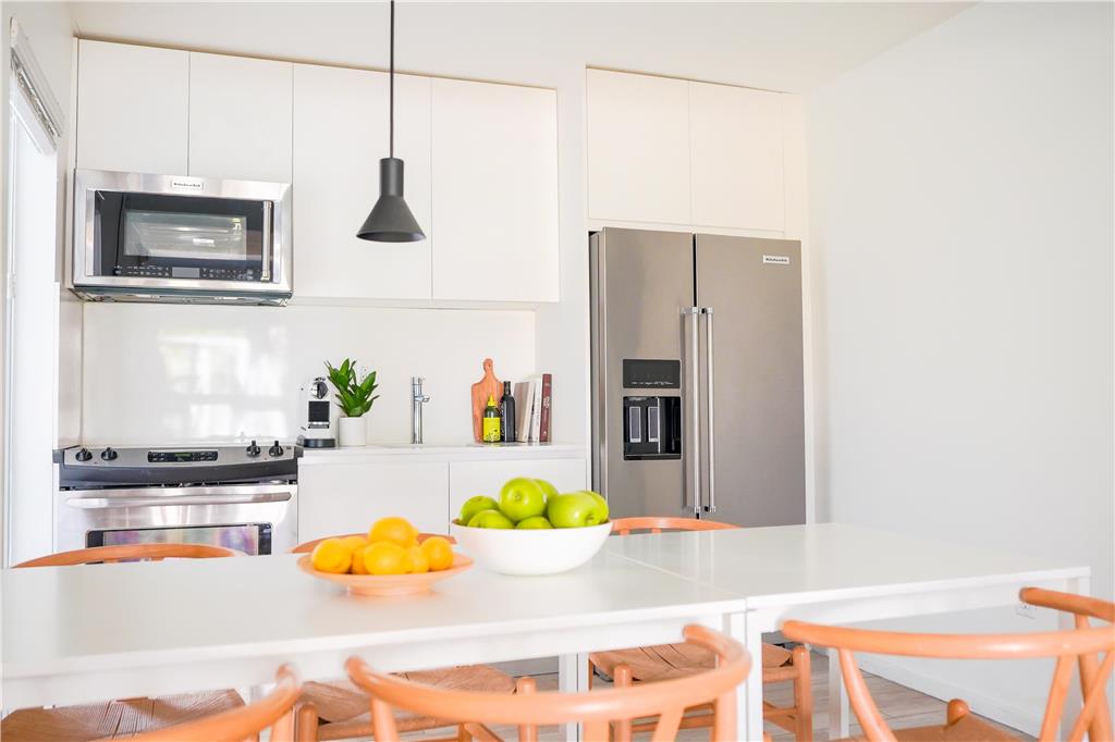 BEACH HAUS KEY BISCAYNE-guestroom-Guest Room,Guest Room Amenity,On-Site.jpg