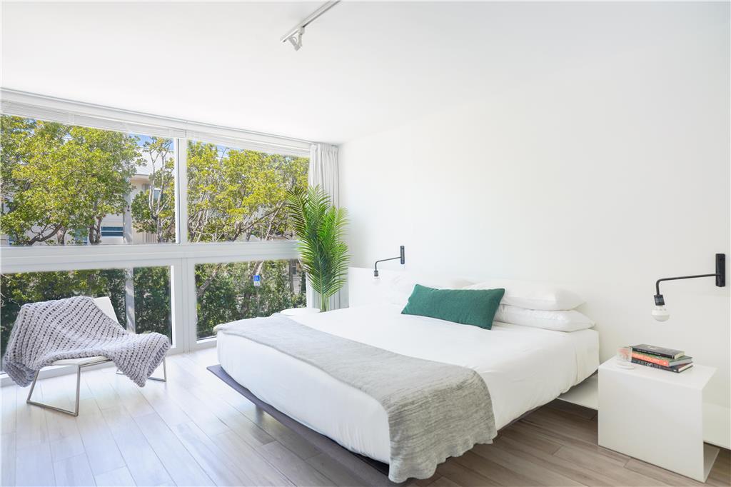 BEACH HAUS KEY BISCAYNE-guestroom-Guest Room,On-Site.jpg