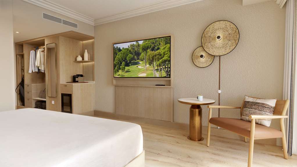 DOM PEDRO VILAMOURA-guestroom-Guest Room,On-Site.jpg