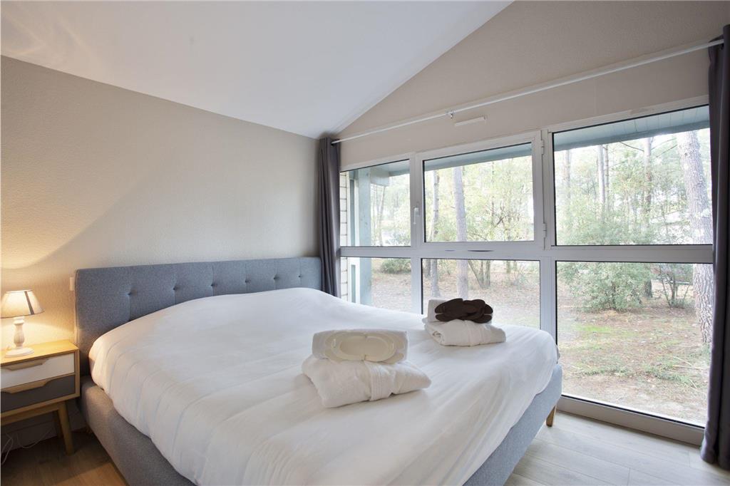 HOTEL VITALPARC THE ORIGINALS COLLE-guestroom-Guest Room,On-Site.jpg