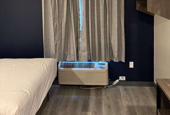 Guest Room,On-Site