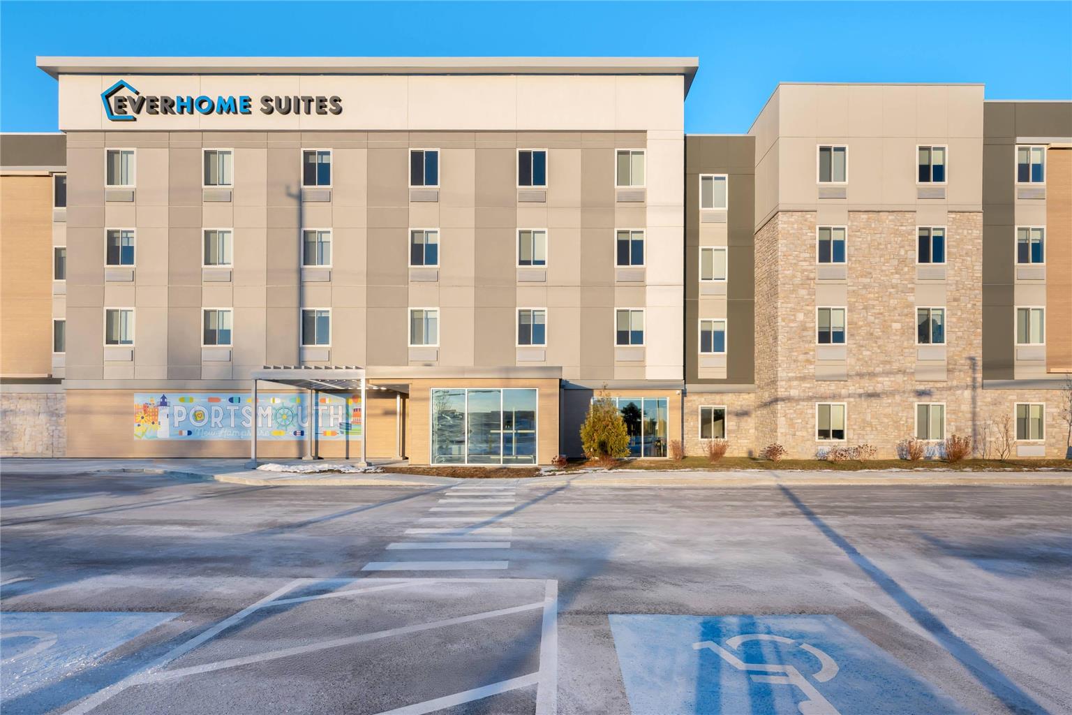 Everhome Suites Portsmouth - Newington