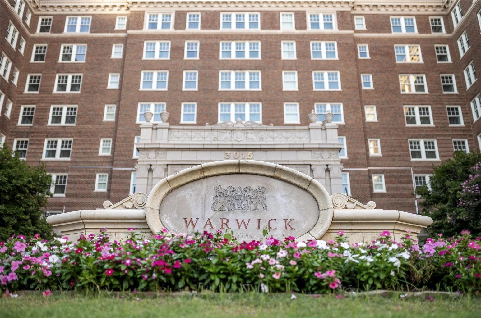 Warwick Melrose - Dallas
