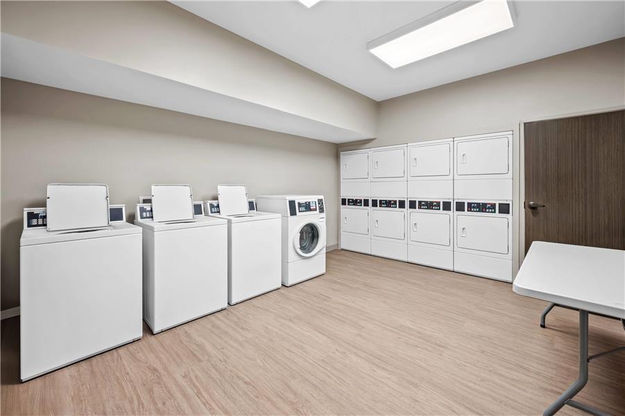 On-Site,Property Amenity,Laundry Facilities