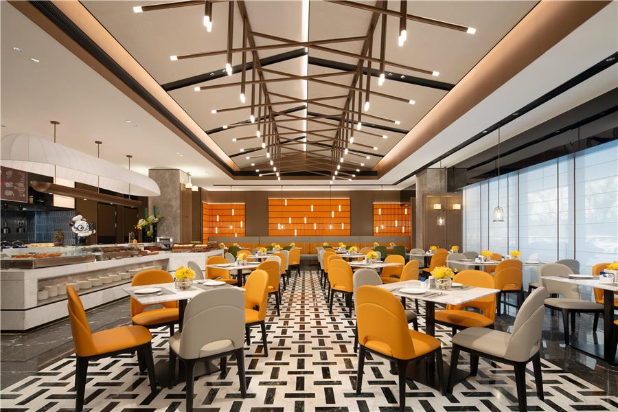 Dining,Dining Area,Restaurant,On-Site