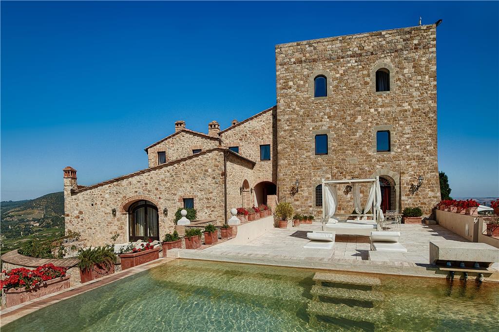 Castello di Velona Resort-guestroom-Guest Room,Guest Room Amenity,Suite,On-Site.jpg