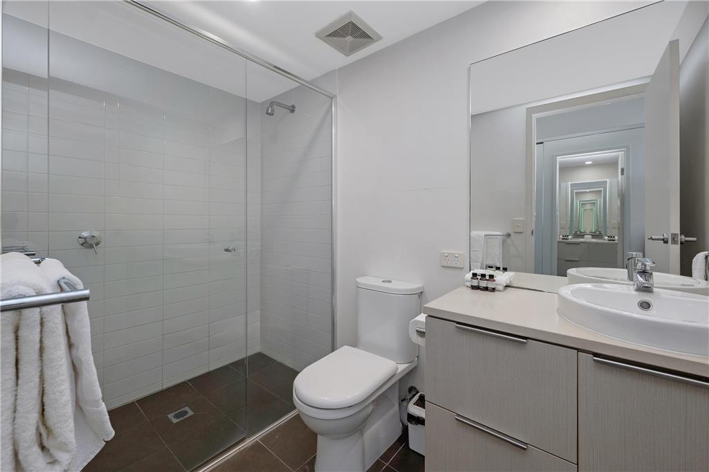 CENTRAL ISLINGTON-guestroom-Guest Room,Suite,On-Site.jpg
