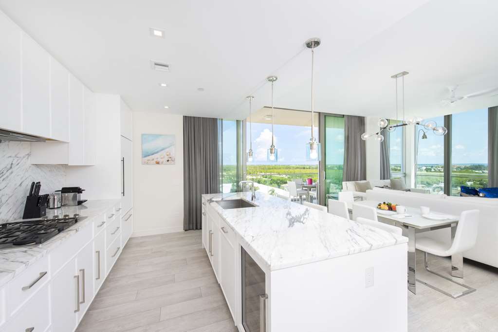 THE RESIDENCES AT SEAFIRE-guestroom-Guest Room,On-Site.jpg