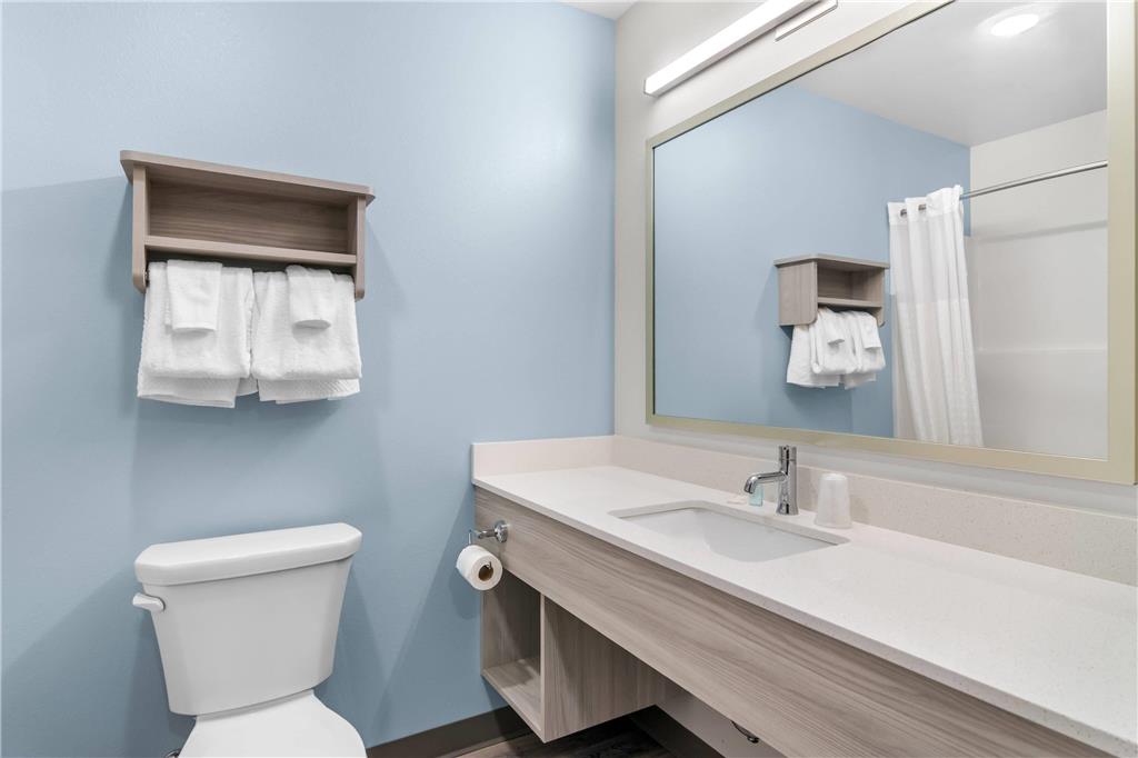 WOODSPRING SUITES ELKHART-guestroom-Guest Room,Bathroom,On-Site.jpg