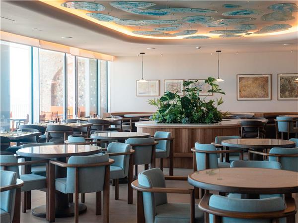 Dining,Dining Area,Restaurant,On-Site
