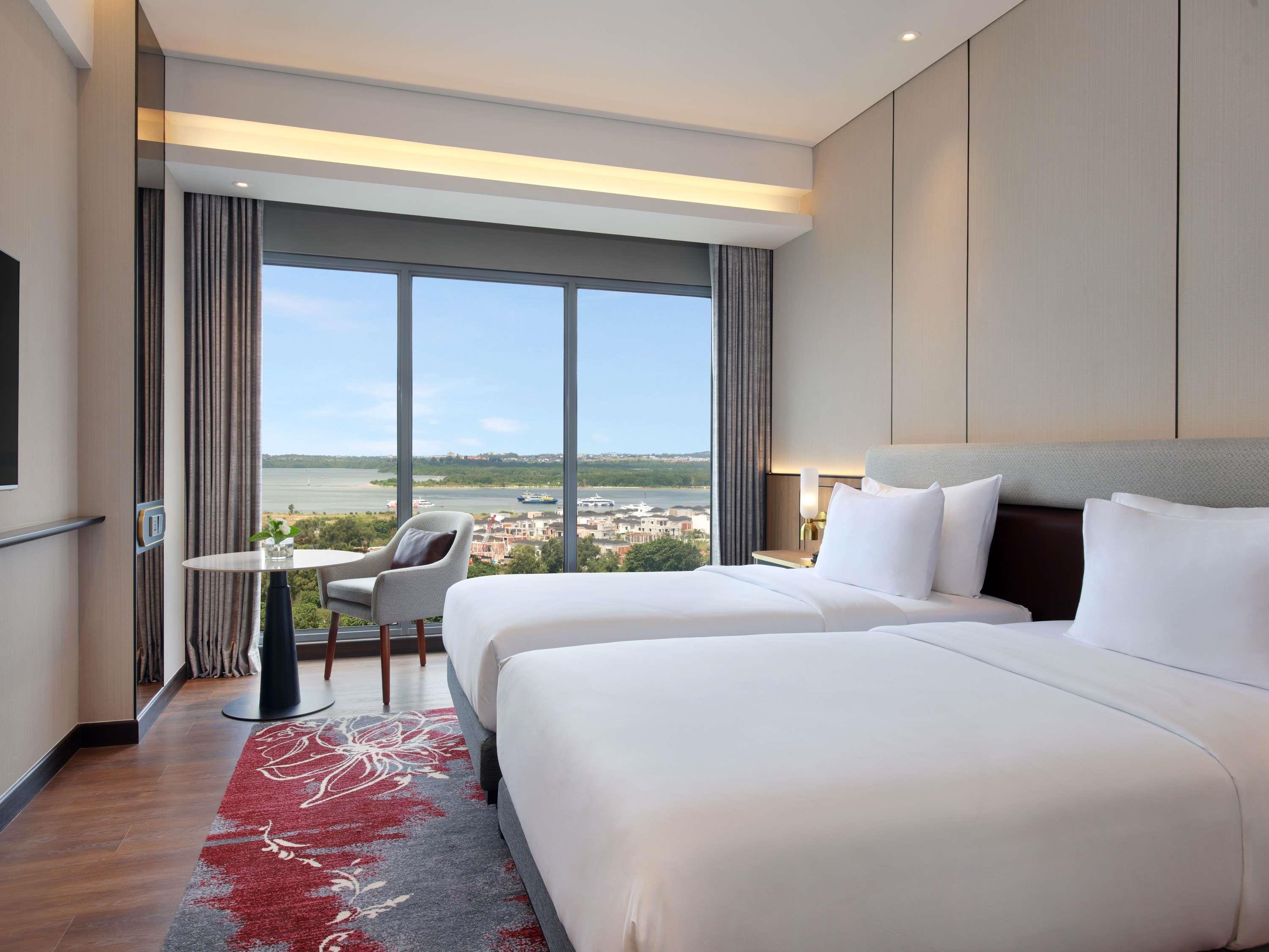 Grand Mercure Batam Centre  Room Type - Deluxe Room, City View, 2 Single Beds