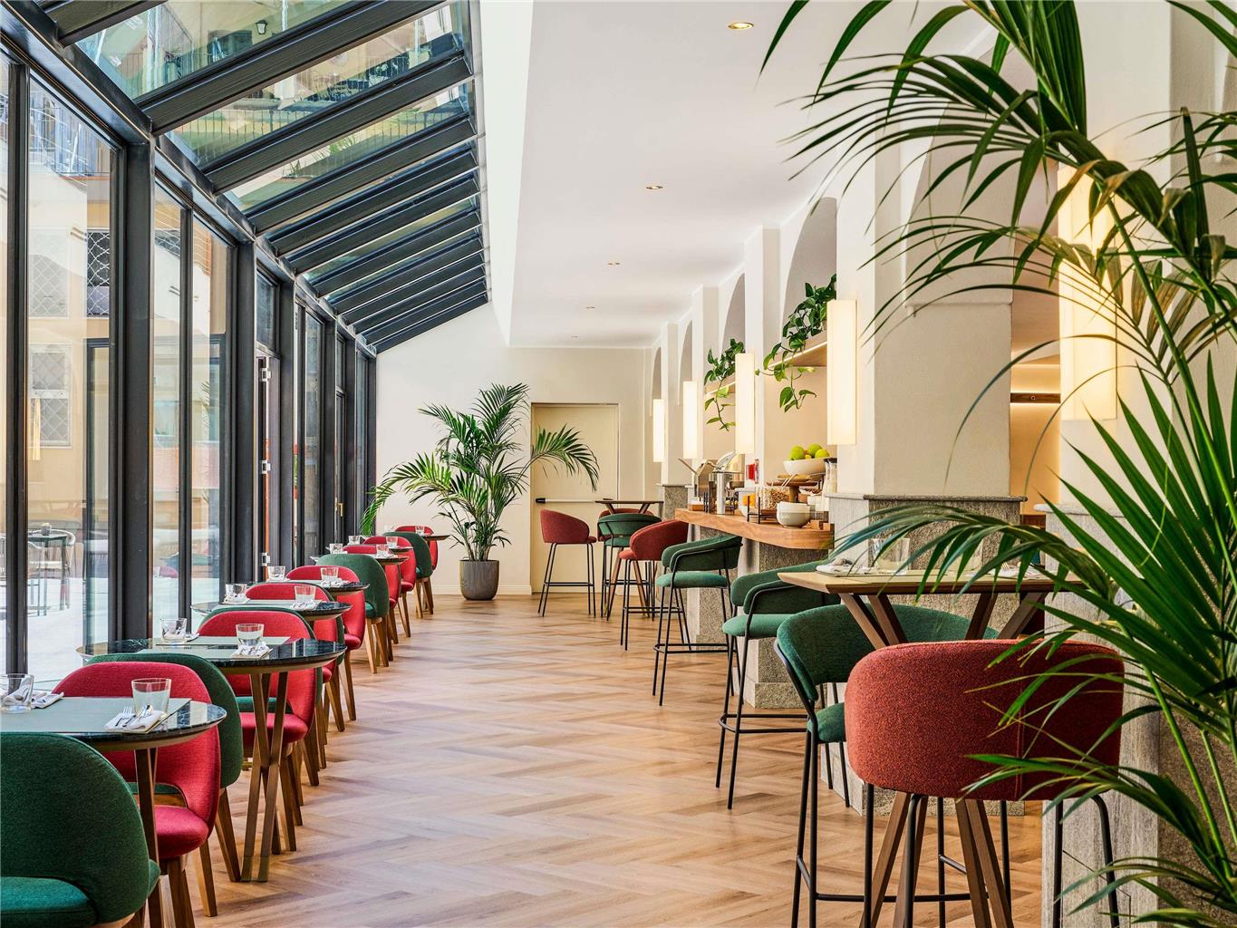 Hotel Giacomo Morra Alba