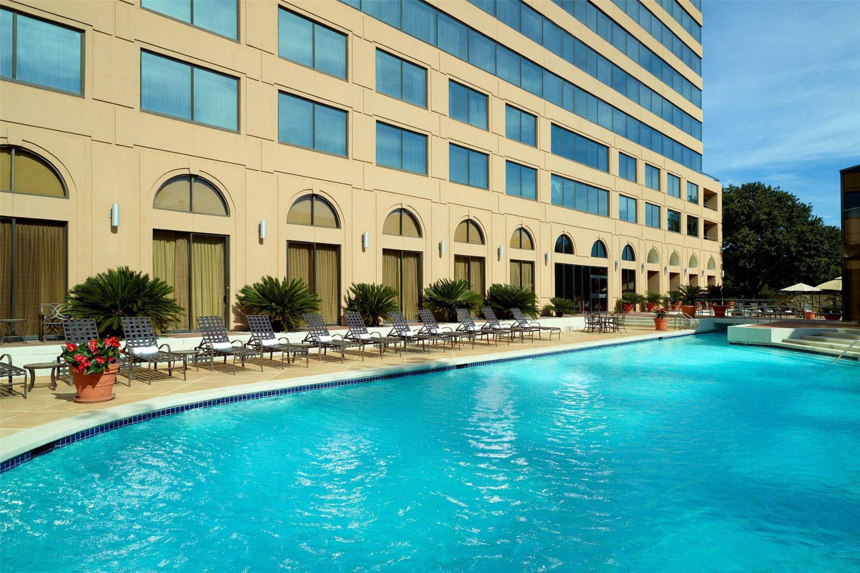 Pool | Austin Southpark Hotel