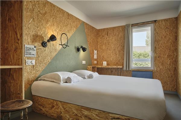 Guest Room,On-Site