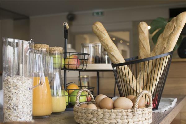 Dining,Dining Area,Breakfast,On-Site