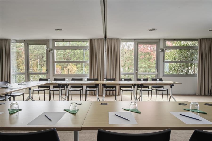 On-Site,Business/Events,Meeting Room