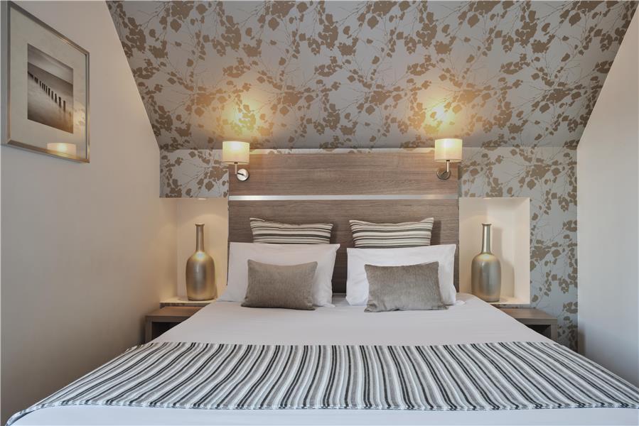 Guest Room,On-Site