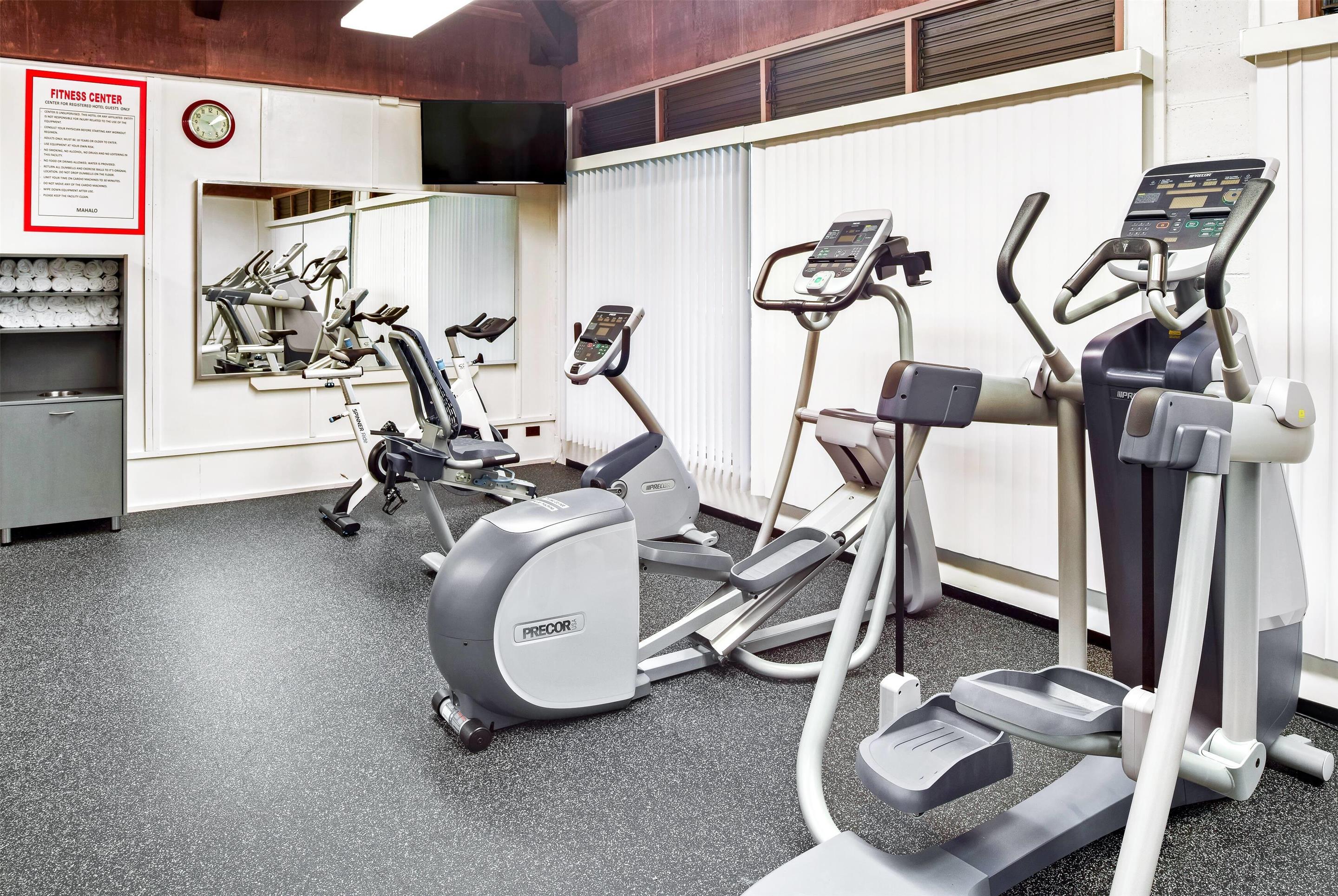Health club fitness center gym | Hilo Hawaiian Hotel, Trademark Collection by Wyndham