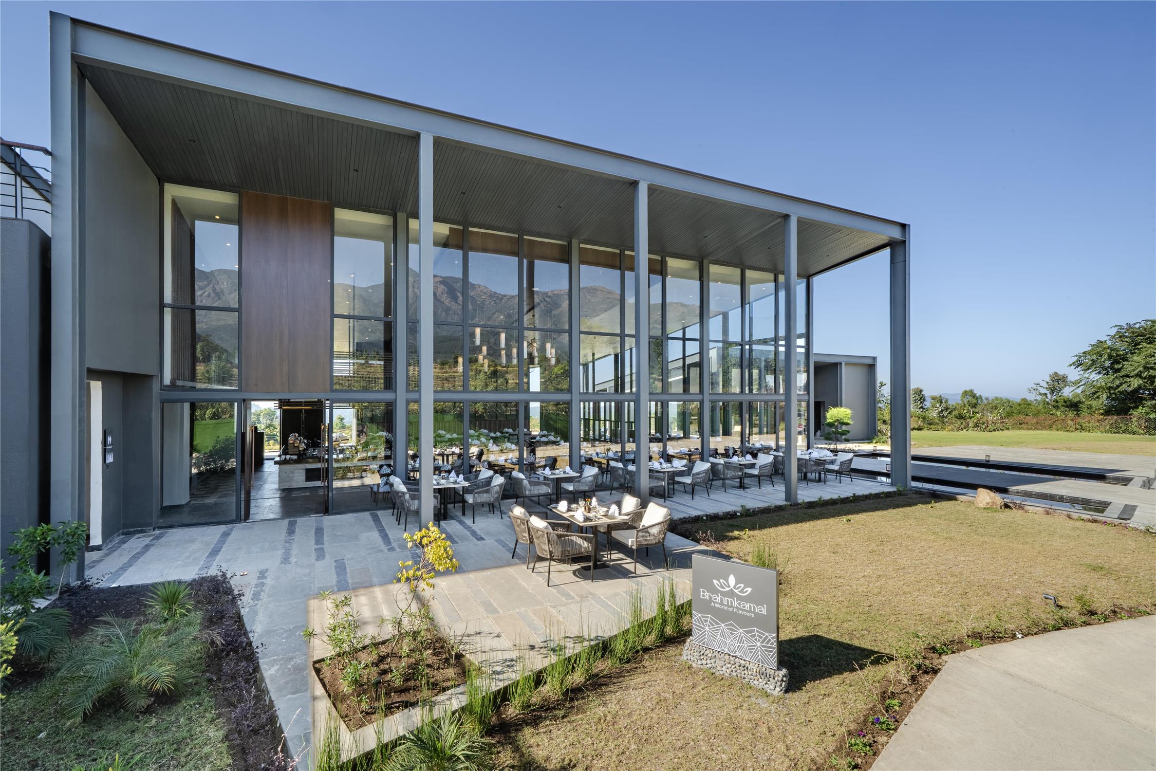 HOTEL VANDHARA SAROVAR PREMIERE JIM CORBETT - Brahmkamal