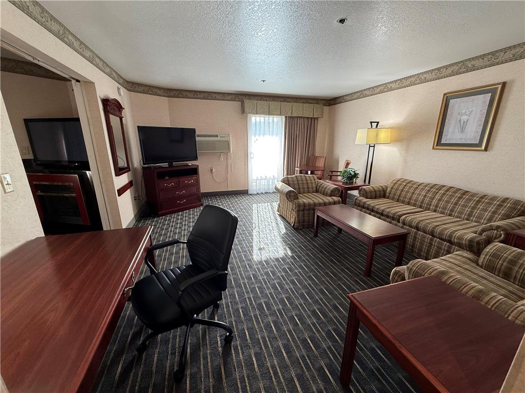 SureStay by Best Western Sunnyvale Silicon Valley-guestroom-Guest Room,Suite,On-Site.jpg