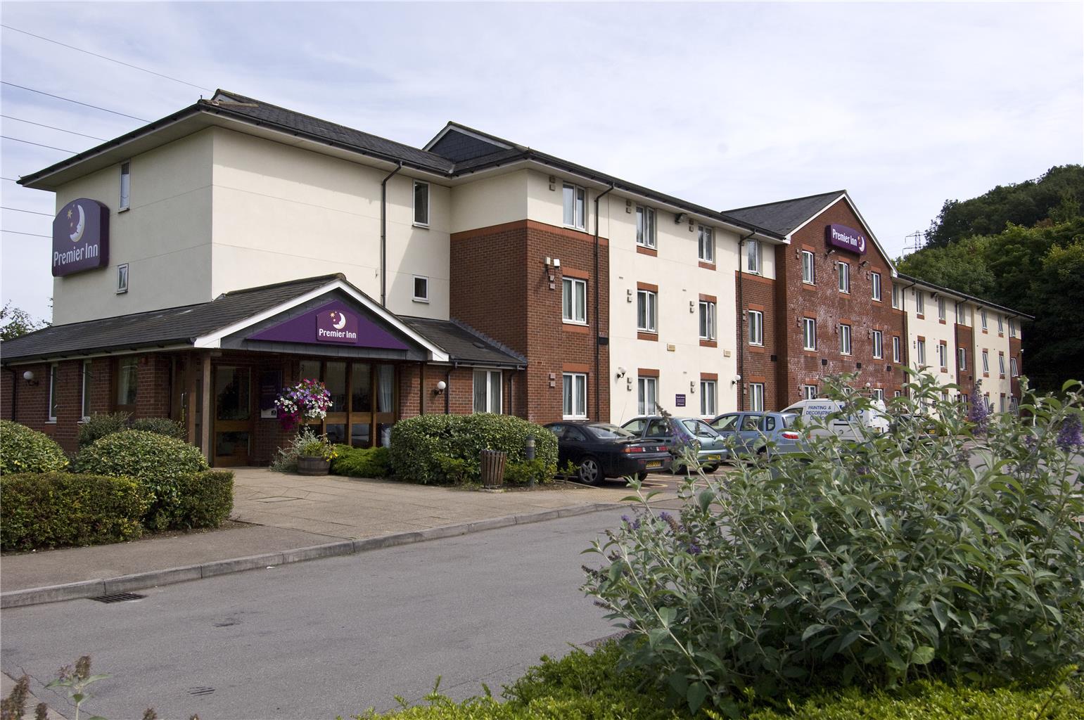 Premier Inn Newport Wales (M4, J24)