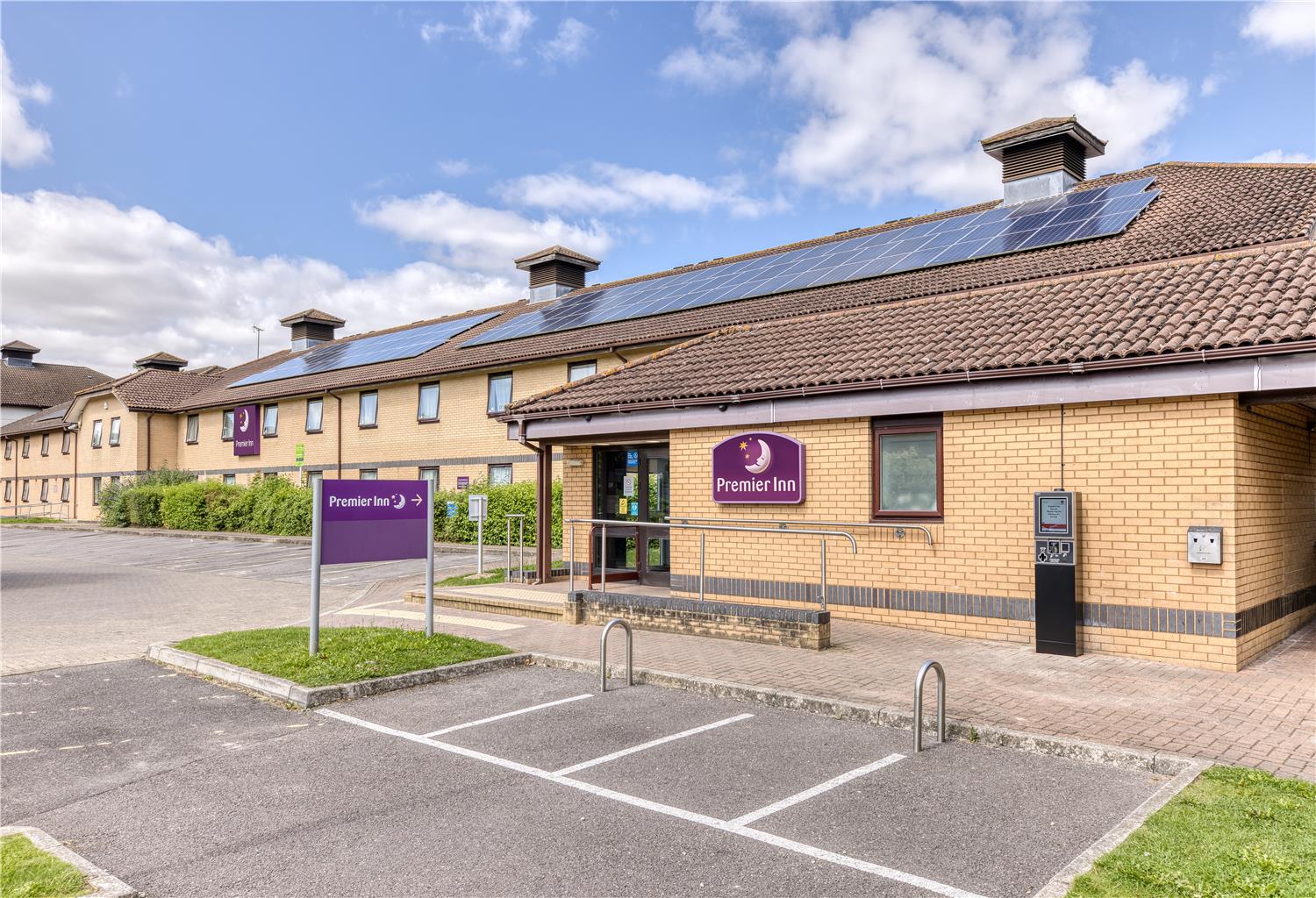 Premier Inn Basingstoke West (Churchill)