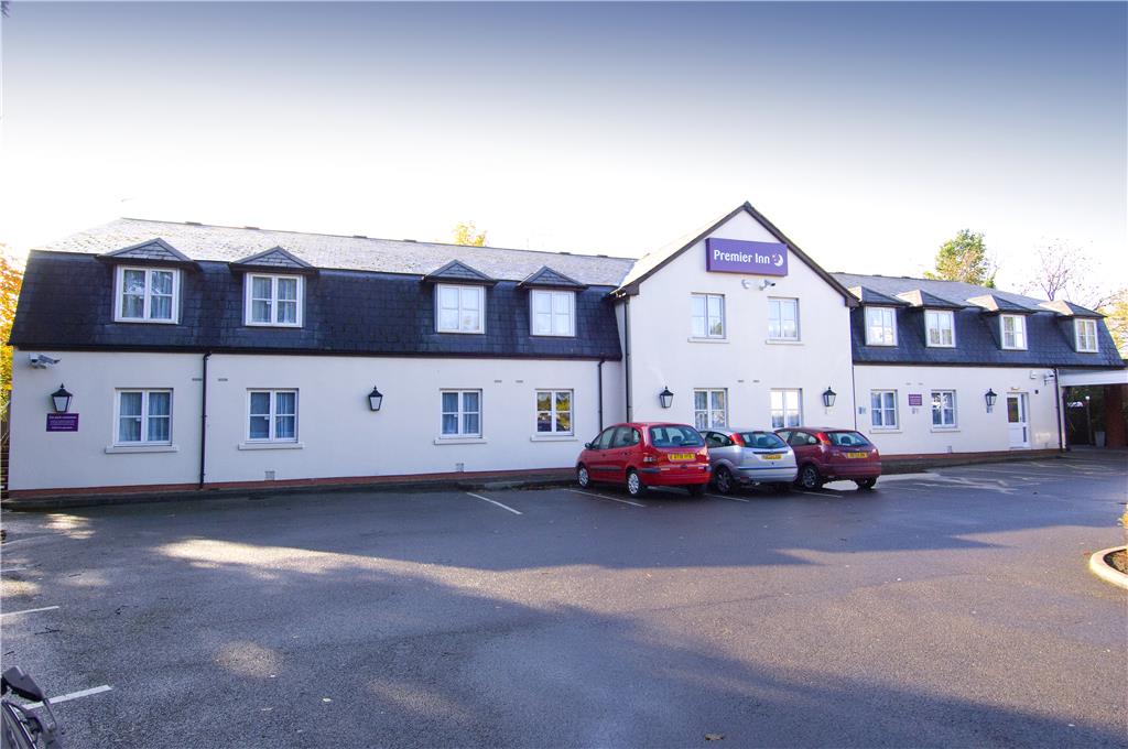 Premier Inn Manchester (Handforth)