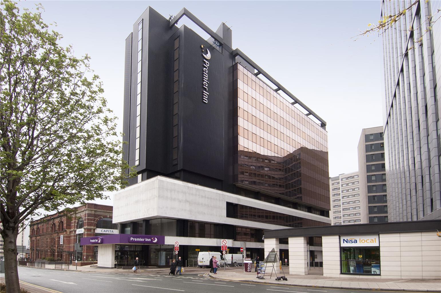 Premier Inn Leeds C. C. (Leeds Arena)