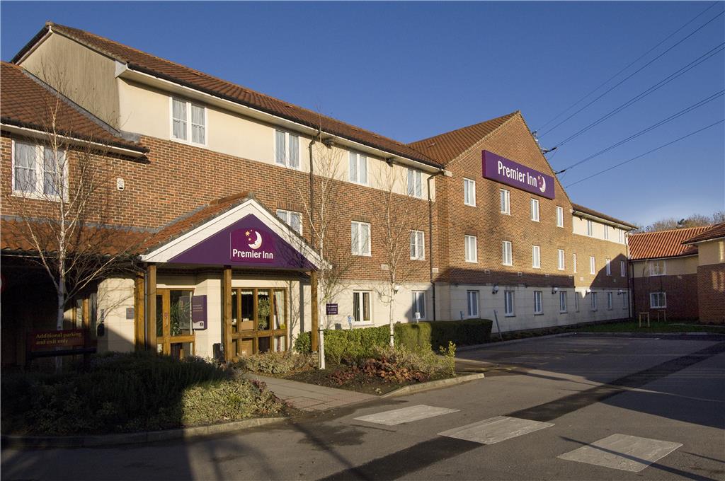 Premier Inn Swindon West