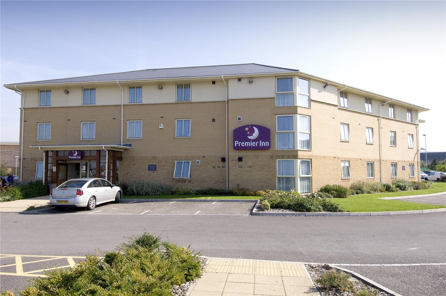 Premier Inn Gloucester Business Park