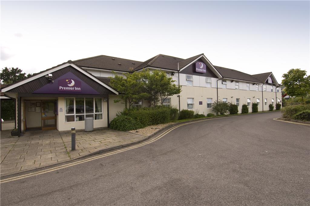Premier Inn Caerphilly (Crossways)