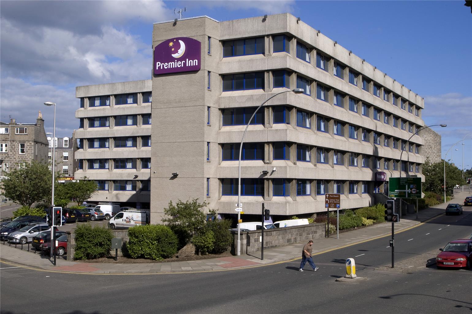Premier Inn Aberdeen City Centre